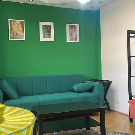 Terrace Balcony Downtown Delight Old Town Oasis City Center Universitate Square Old Town Bucureşti Exterior foto